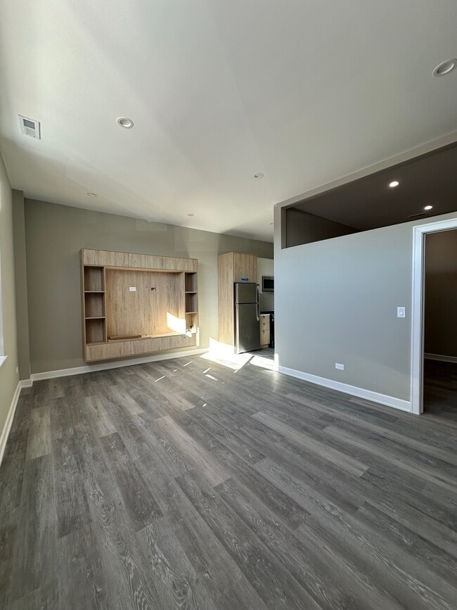 Photo - 5912 N Nashotah Ave