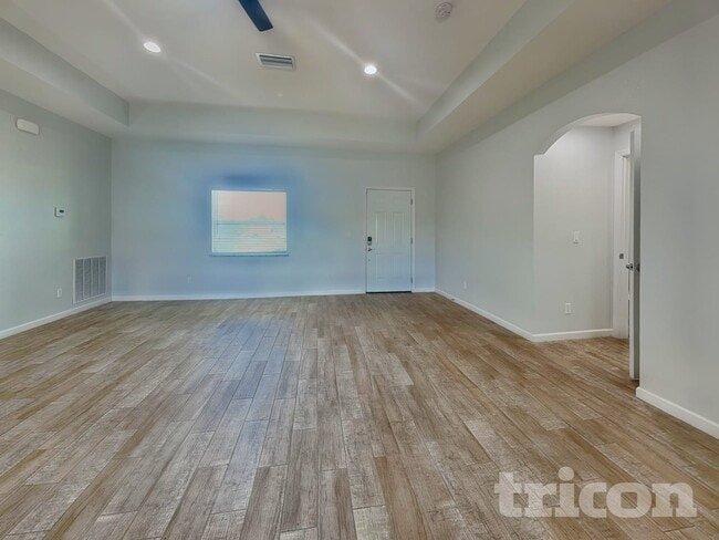 Photo - 12032 Edwards Rd