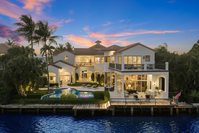 Photo - 408 Fisher Ln