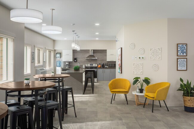 Photo - CREEKVIEW HEIGHTS