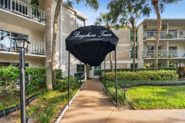 Photo - 3325 Bayshore Blvd Rental