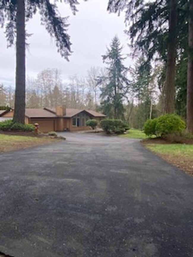 Photo - Spacious 3 BD 2.25 BA Home on Acreage