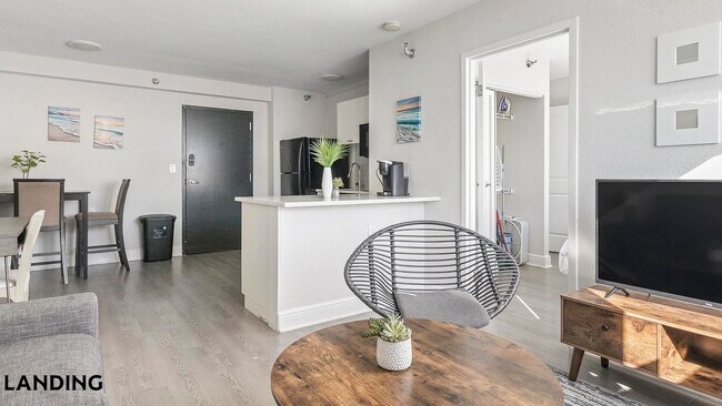 305 Dr. M.L.K. Jr St S Unit 938