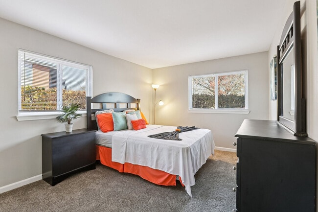 Photo - Brookwood Apartments