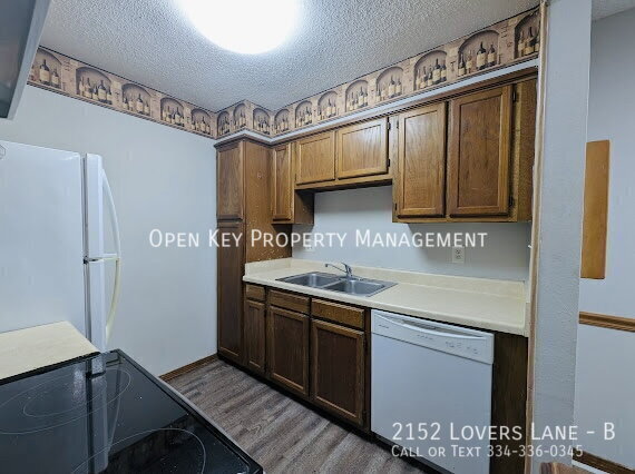 Photo - 2152 Lovers Ln Unit B
