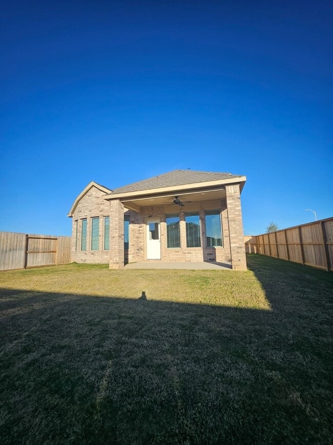 Photo - 426 Twilight Mdw Wy