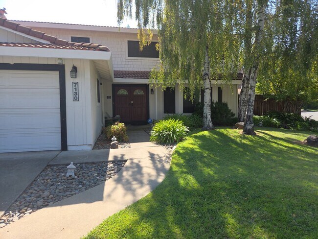 Photo - COMING SOON!! Casa