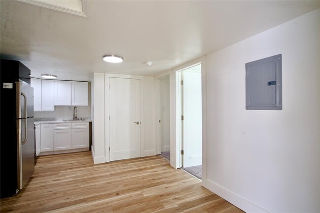Photo - 120 Main St Unit 2