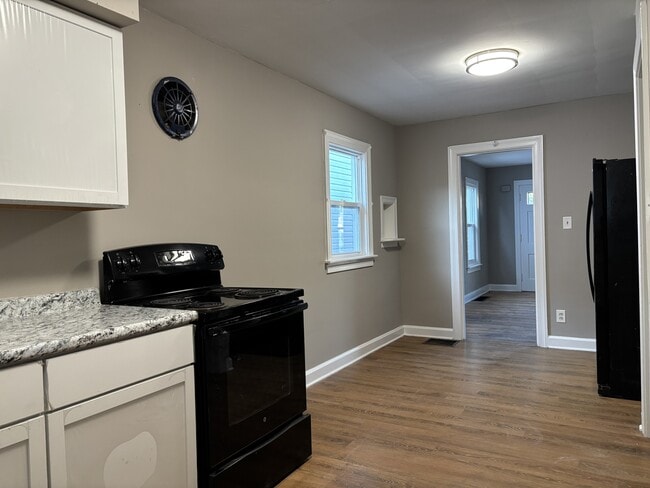 Photo - 1223 Campbell Ave