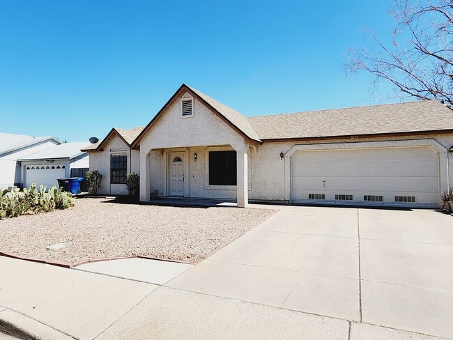 3 Bedroom Close to Intel, Kyrene Schools! - 3 Bedroom Close to Intel, Kyrene Schools! House