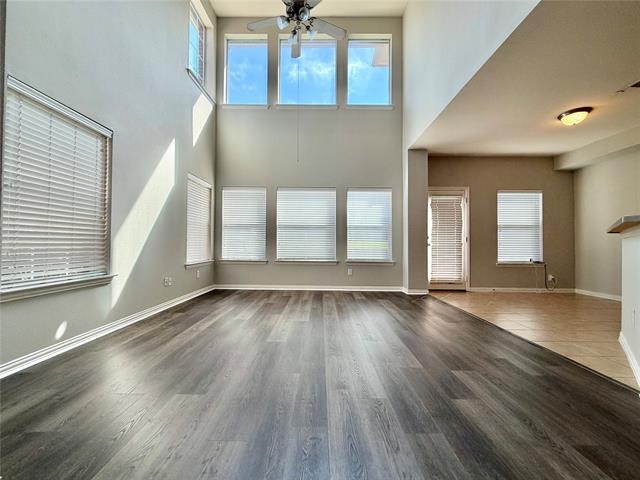 Photo - 8738 Bigelow Dr