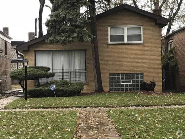 Building Photo - 8610 S Wabash Ave Rental