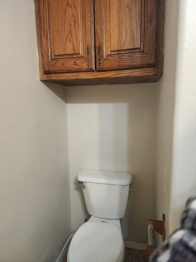 Photo - 417 1/2 S Avenue A