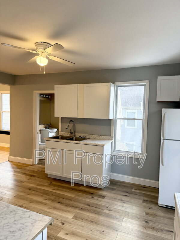 Photo - 1941 N 38th St