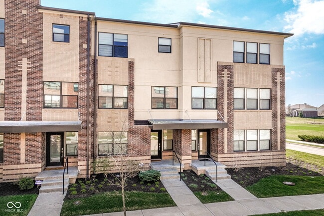 Building Photo - 2579 Filson St
