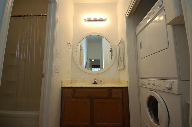 Photo - 1908 San Antonio St Unit 312