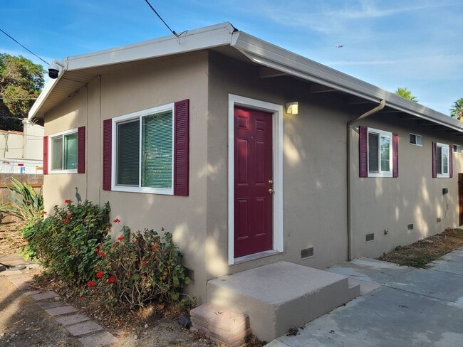 Building Photo - Gregory Unit 1