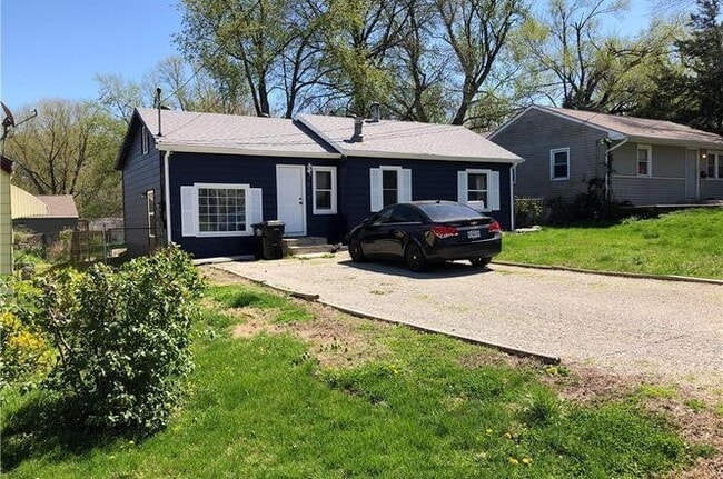 Photo - 1017 S Savage St