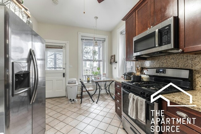 Photo - 3519 N Reta Ave Unit 4