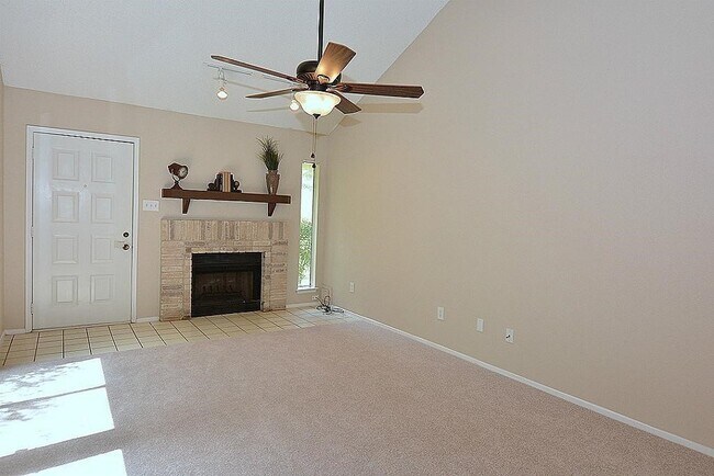 Photo - 3168 Windchase Blvd Unidad 464