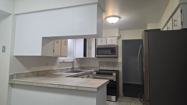 Photo - 1746 S Pierson St