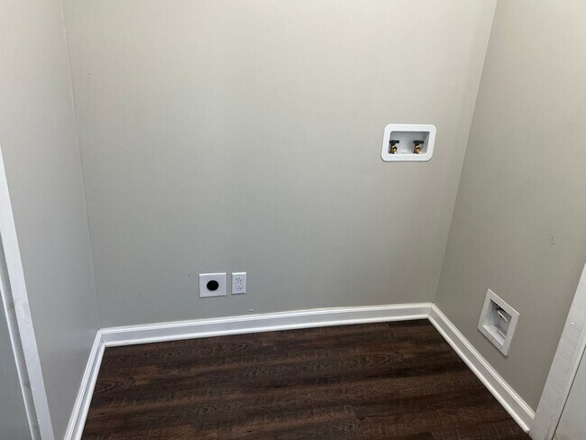 Photo - Gay 841-843 Unidad 841 Gay St