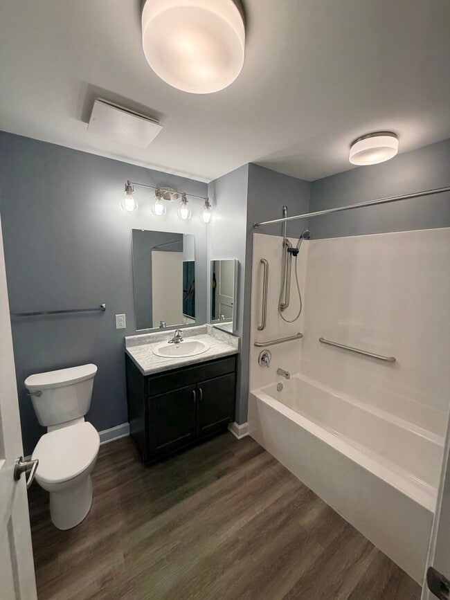 Photo - Bee Creek Crossing