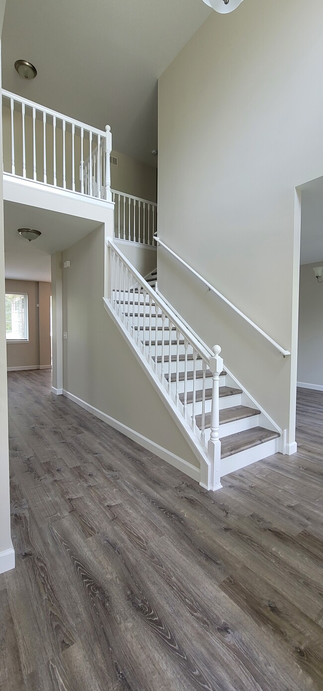 Photo - 12824 Meadow Ln