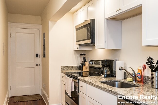 Photo - 1463 Beacon St Unidad 10