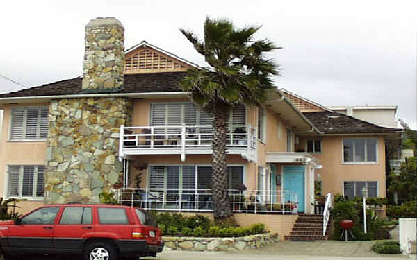 Building Photo - Casa del Mar Rental