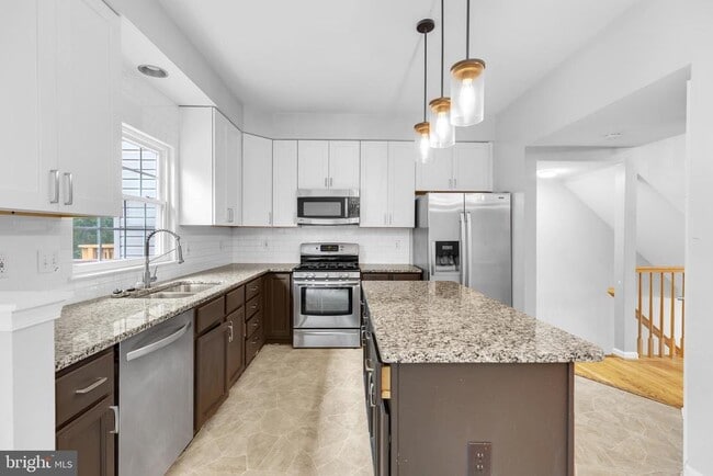 Photo - 6880 Ridge Water Ct