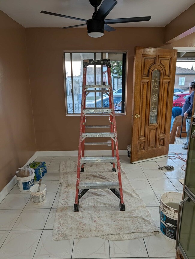 Photo - 704 Oakford Dr Unit 704 Front