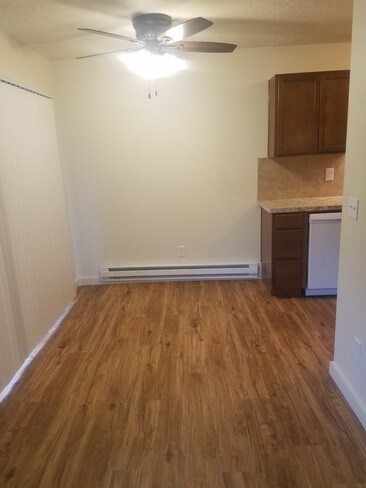 Photo - FirCrest Manor Apartments