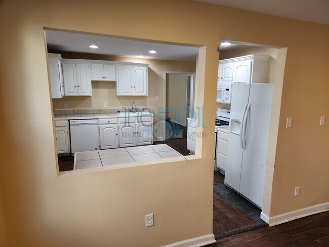 Photo - Great Family Home!  4BR 2 BA