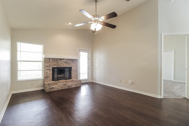 Photo - 1032 Kelly Creek Cir