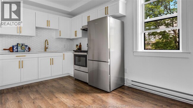 Photo - 74 Ellis St W Unité 12