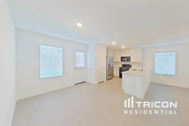 Photo - 1629 Baugh St
