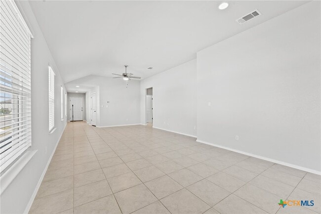 Photo - 193 Heather Glen Way