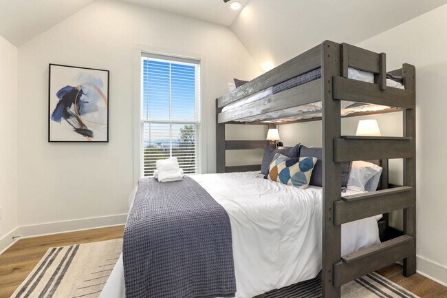 372 S Hill Ave Unit SI ID1221863P