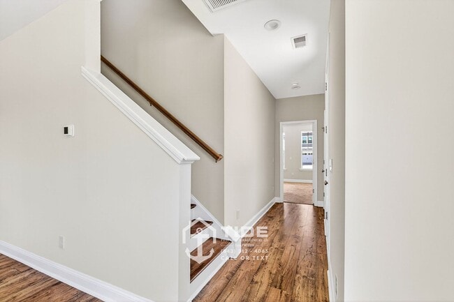 Photo - Modern Comfort & Easy Living in Goose Creek