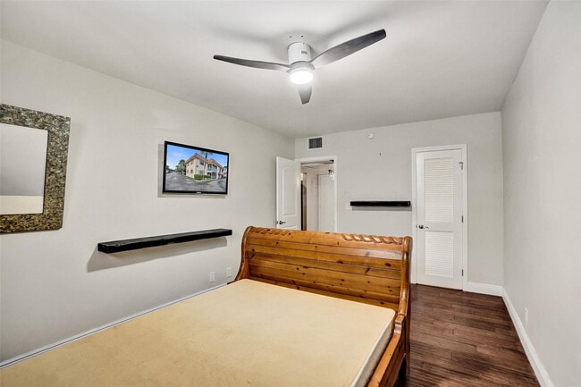 Photo - 101 E McNab Rd Unit 407