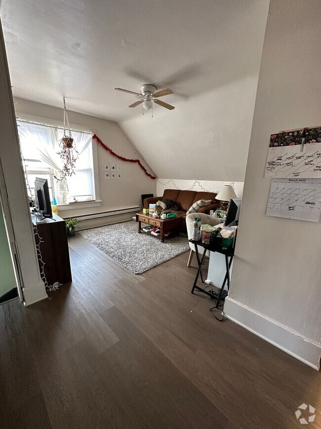 Building Photo - AI - 04 - 7th St Unit 708 Rental