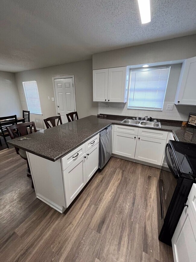 Photo - Wilson Crossing