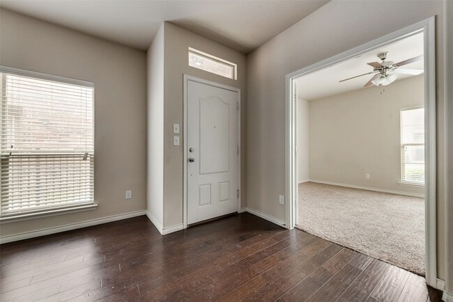 Photo - 4133 Comanche Dr