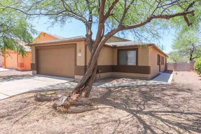 Photo - 3167 W Alexanderwood Dr House