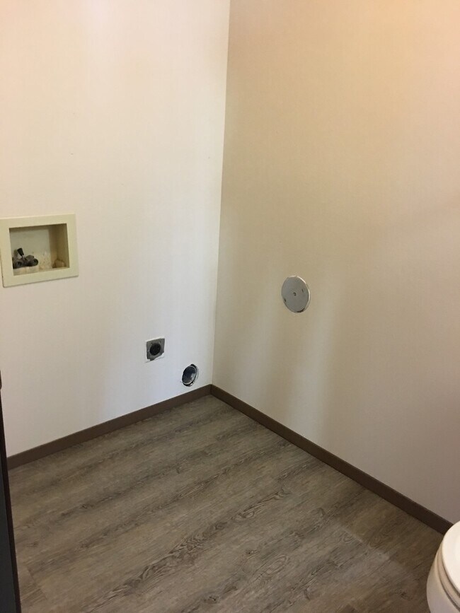 Photo - 1170 Dodds Dr Unidad #1