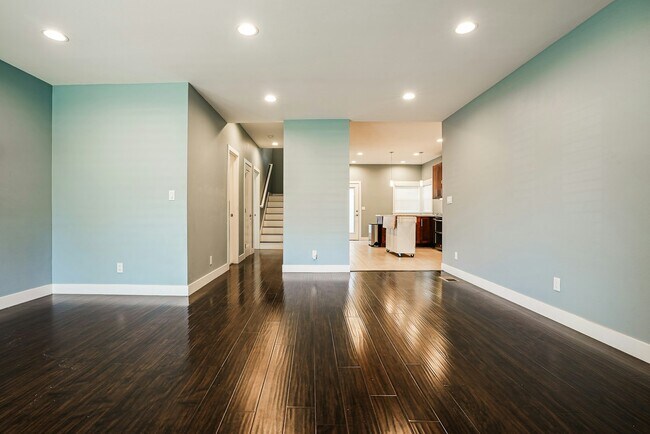 Photo - 424 Kensington Avenue