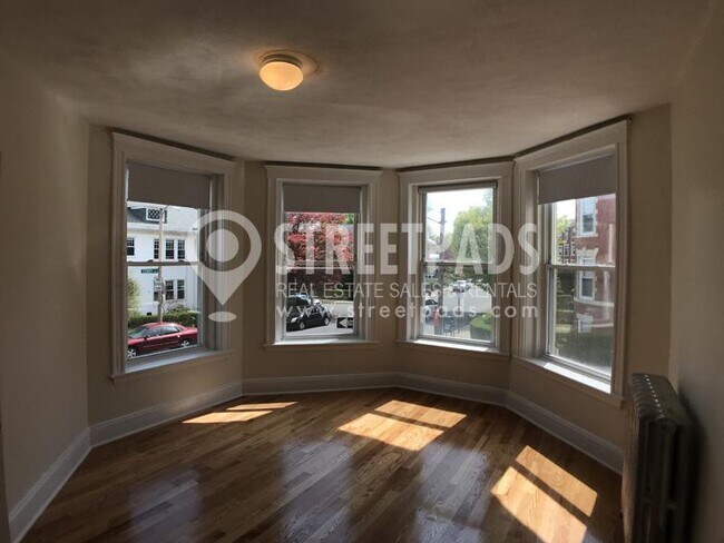 3 bedroom in Boston MA 02135 - 3 bedroom in Boston MA 02135 Condo