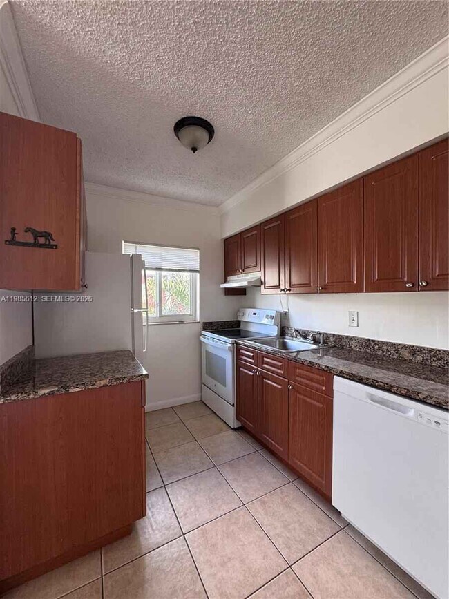 Photo - 520 NE 82nd Terrace Unit 10