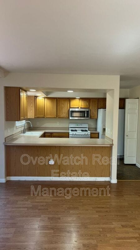 Photo - 2412 Hillbrook Cir